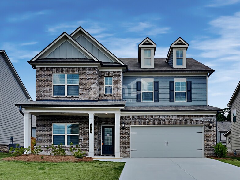 Primary Photo - 146 Cottontail Ln