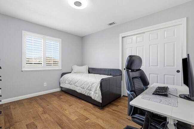 Building Photo - 16752 San Luis Way