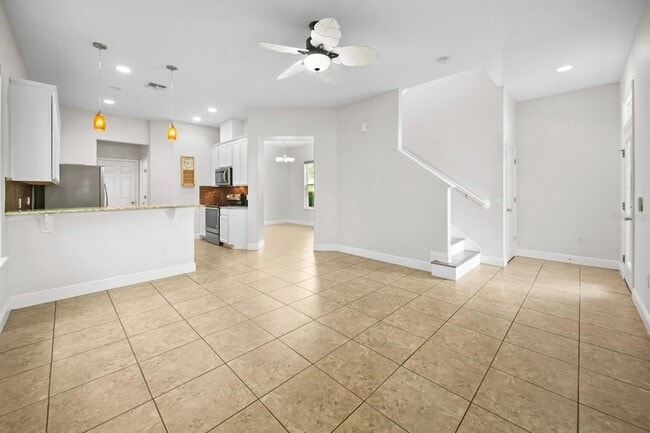 Building Photo - 9306 Mira Valle Ln