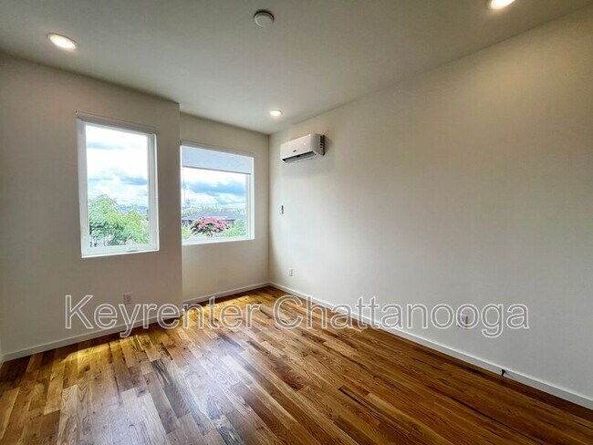 Building Photo - 3125 Riverwalk Parkway