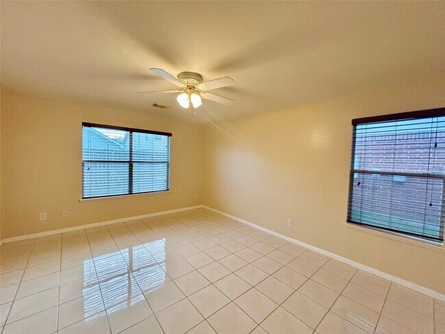 Building Photo - 15111 Falmouth Ave