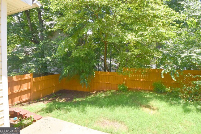 Building Photo - 115 S Fairfield Dr