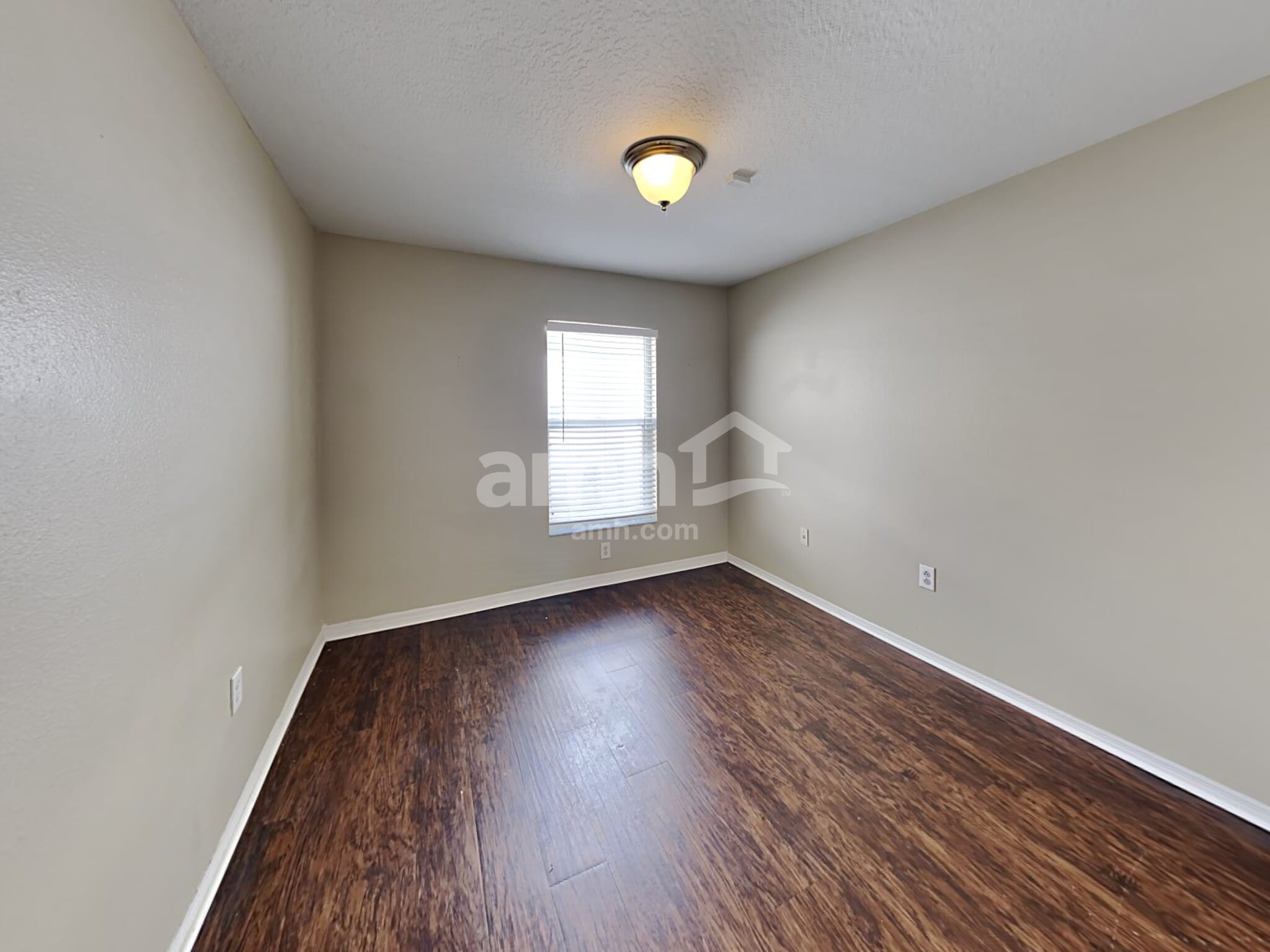 Building Photo - 5834 Tanagerlake Rd