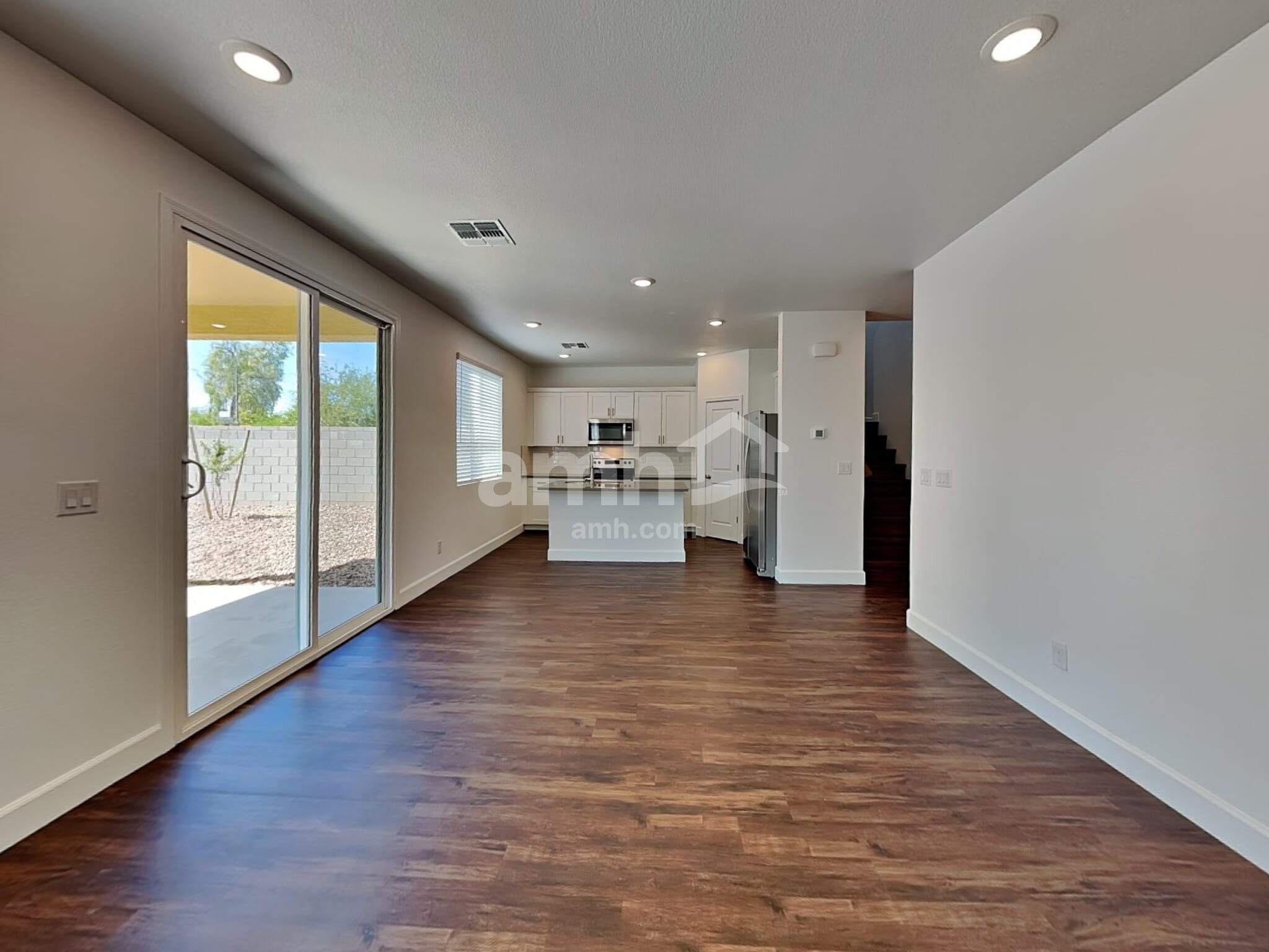 Building Photo - 4219 W St Charles Ave