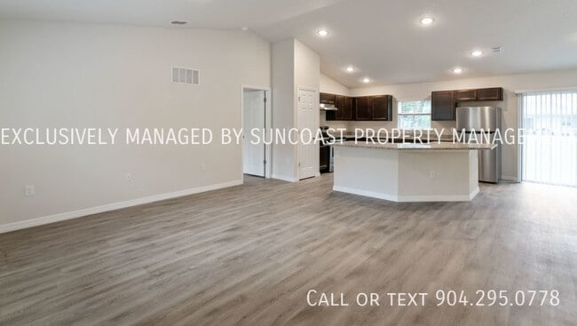 Building Photo - 6 Pin Oak Dr