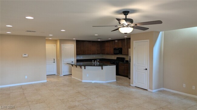 Building Photo - 3072 Bicentennial Pkwy