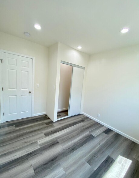 Building Photo - 1036 E O St