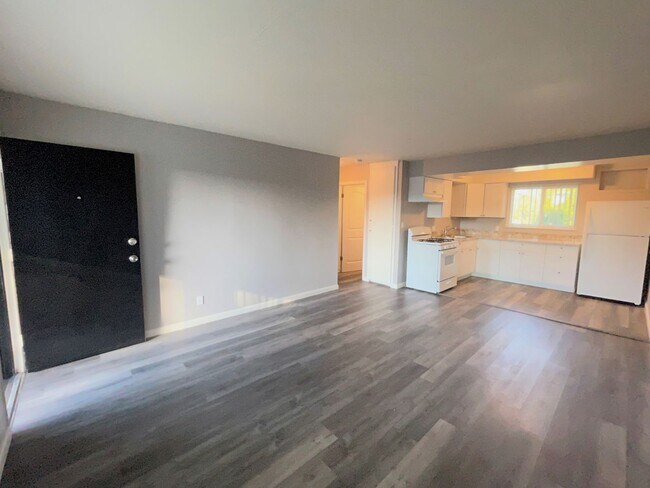 Interior Photo - 3101 Truax Court