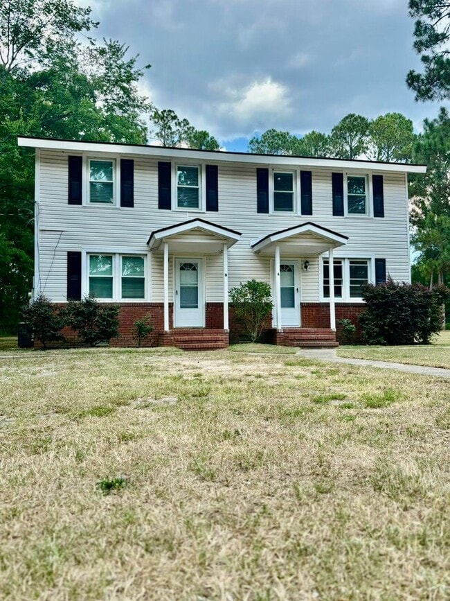 Primary Photo - WELCOME TO THIS NEWLY RENOVATED 3-BEDROOM ...