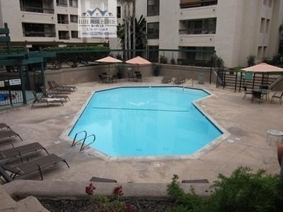 Building Photo - 6757 Friars Rd