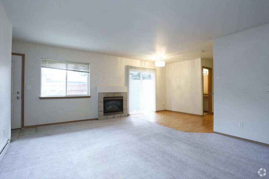 Interior Photo - Heritage Square Apartments