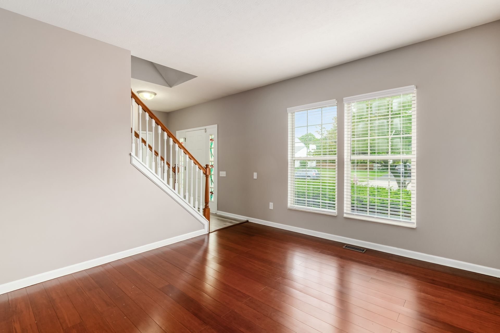 Building Photo - 1208 Briarshore Way