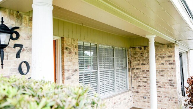 Building Photo - 6708 Biggs Ct