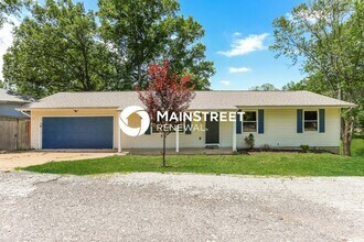 Building Photo - 3 Bedroom Pet-Friendly Home in ARNOLD, MO with Main Street Renewal