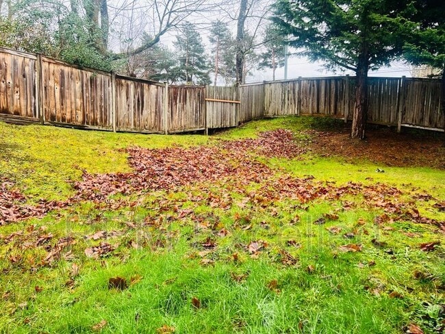 Building Photo - 31092 119th Ave SE