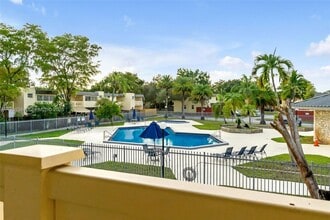 Building Photo - 8443 SW 137th Ave