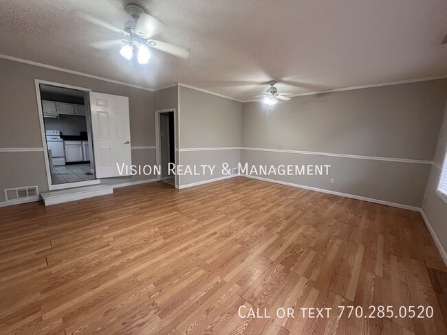 Building Photo - 60 Bagwell Rd