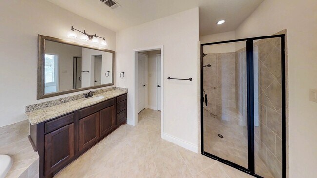 Building Photo - 20323 Mary Point Ln