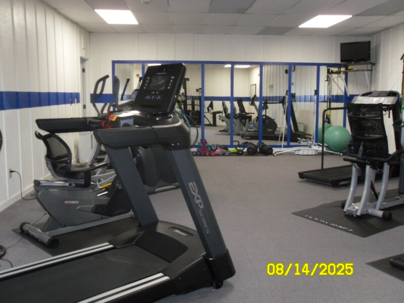 Building Photo - 5575 E Evergreen Blvd