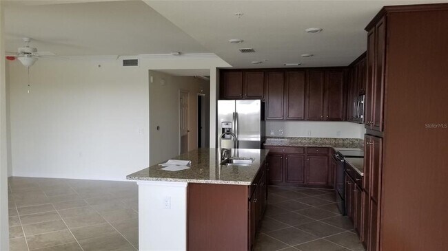 Building Photo - 17118 Vardon Ter