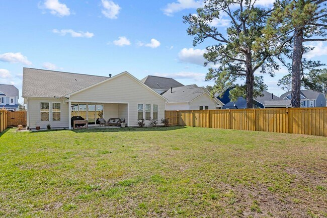 Building Photo - Wyndwater Home Available!