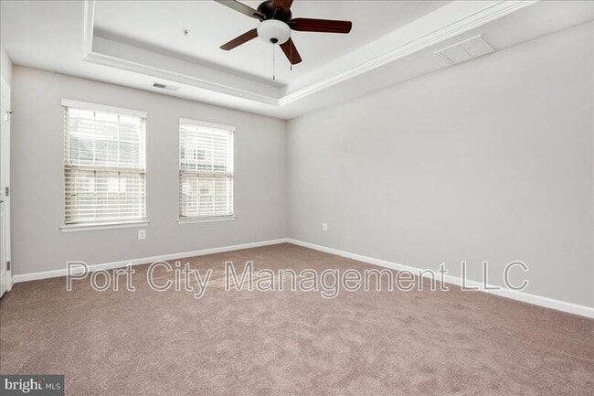 Building Photo - 854 S Macon St.