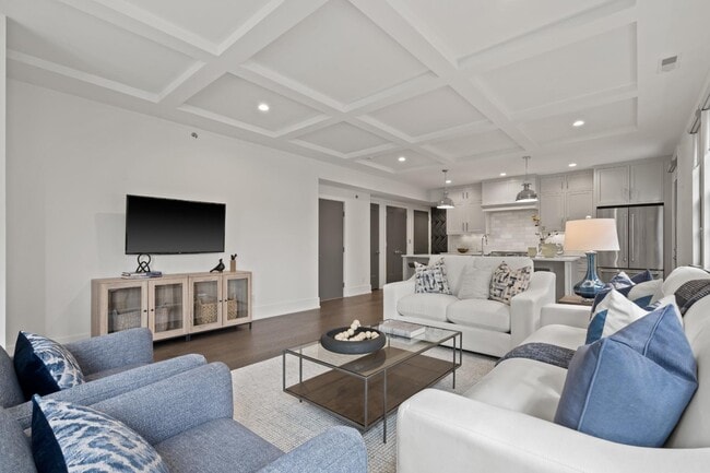 Building Photo - 932 W Eleven Mile Rd