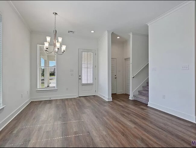 Building Photo - 1004 Briar Gate Dr