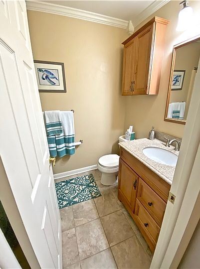 Building Photo - 200 Henlopen Sta