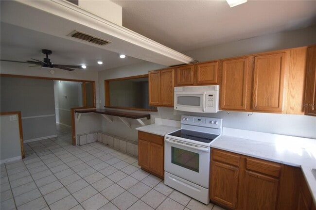 Building Photo - 2762 Gale Rose Dr