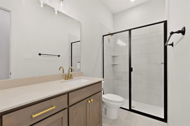 Building Photo - 818 Monza Dr