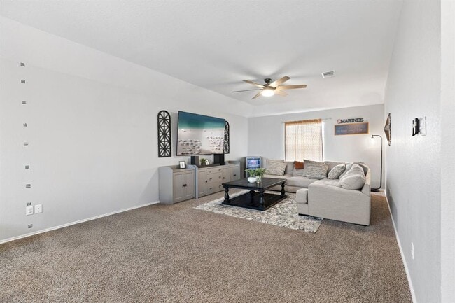 Building Photo - 109 Reagor Dr