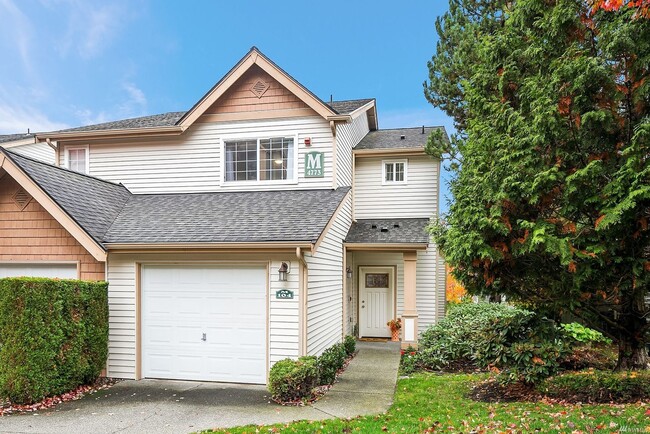 Building Photo - Renton/Talbot area 3 storyTownhome in gated community!  3 bedroom 3.5 bathroom. Available NOW!!