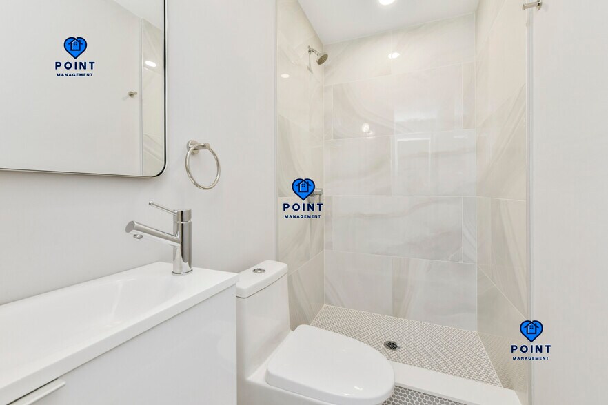 Building Photo - 226-228 Princeton St. Unit 7