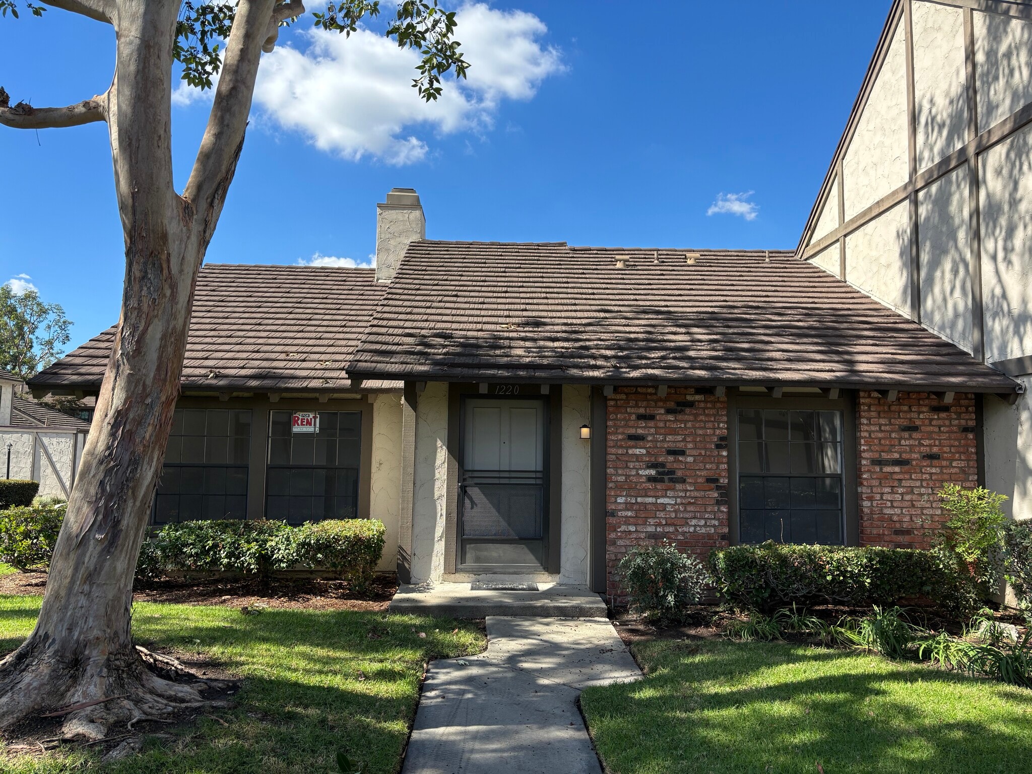 Building Photo - 1220 Marble Ln
