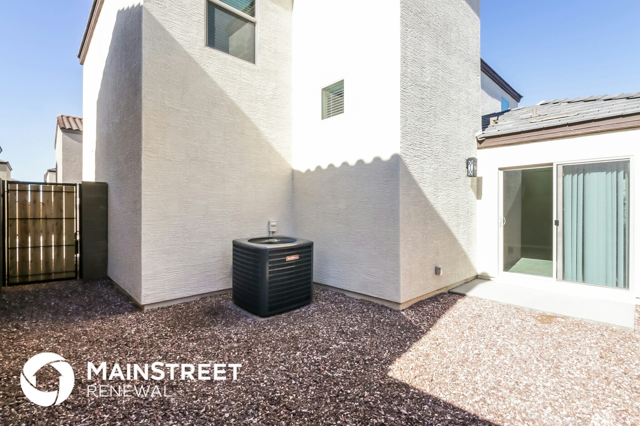 Building Photo - 8221 W Albeniz Pl