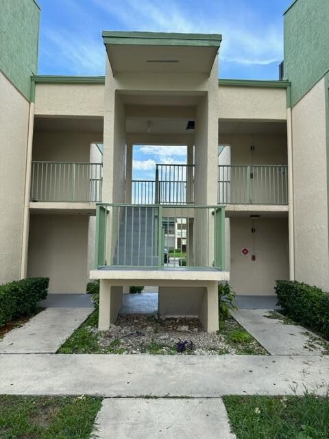 Building Photo - 4147 NW 90th Ave