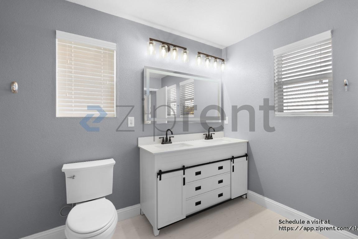 Building Photo - 7517 Hazelton Way