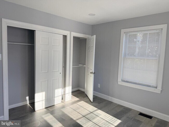 Building Photo - 109 Paoli Pike