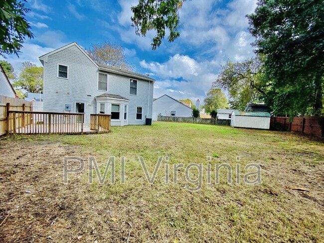 Building Photo - 604 Birchridge Ct