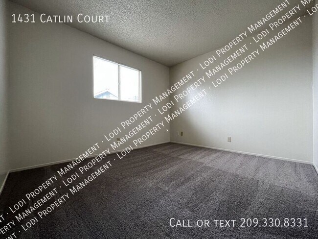 Building Photo - 1431 Catlin Ct