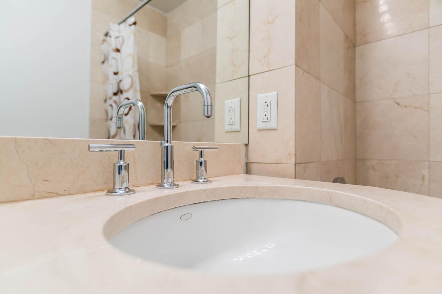 Building Photo - 47 E 33rd St