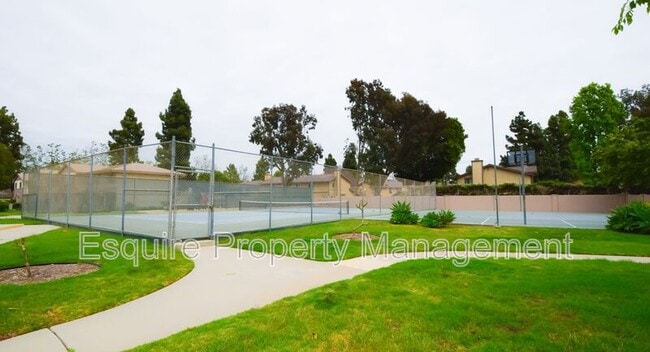 Building Photo - 1887 Montgomery Ave