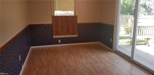 Building Photo - 415 Bryan Ct