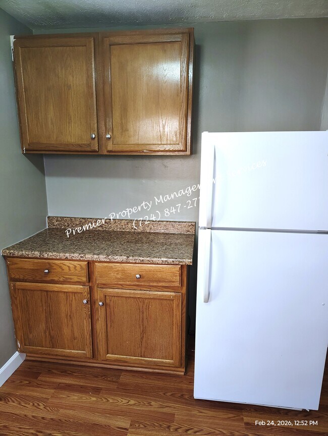 Building Photo - 903 23rd St