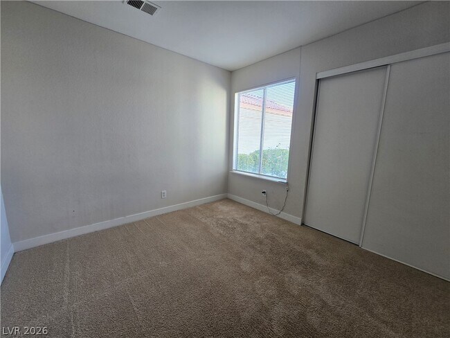 Building Photo - 6413 Sterling Springs Pkwy