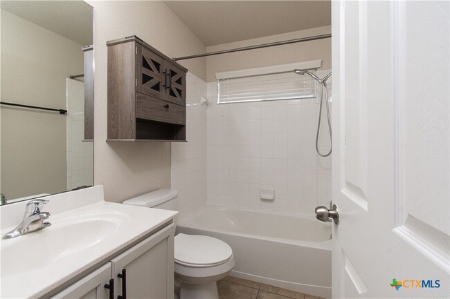 Building Photo - 5409 Rimes Ct