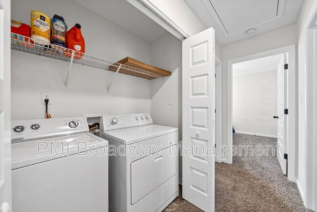 Building Photo - 474 Indian Overlook