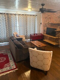 Building Photo - 15 Tregaski Ln