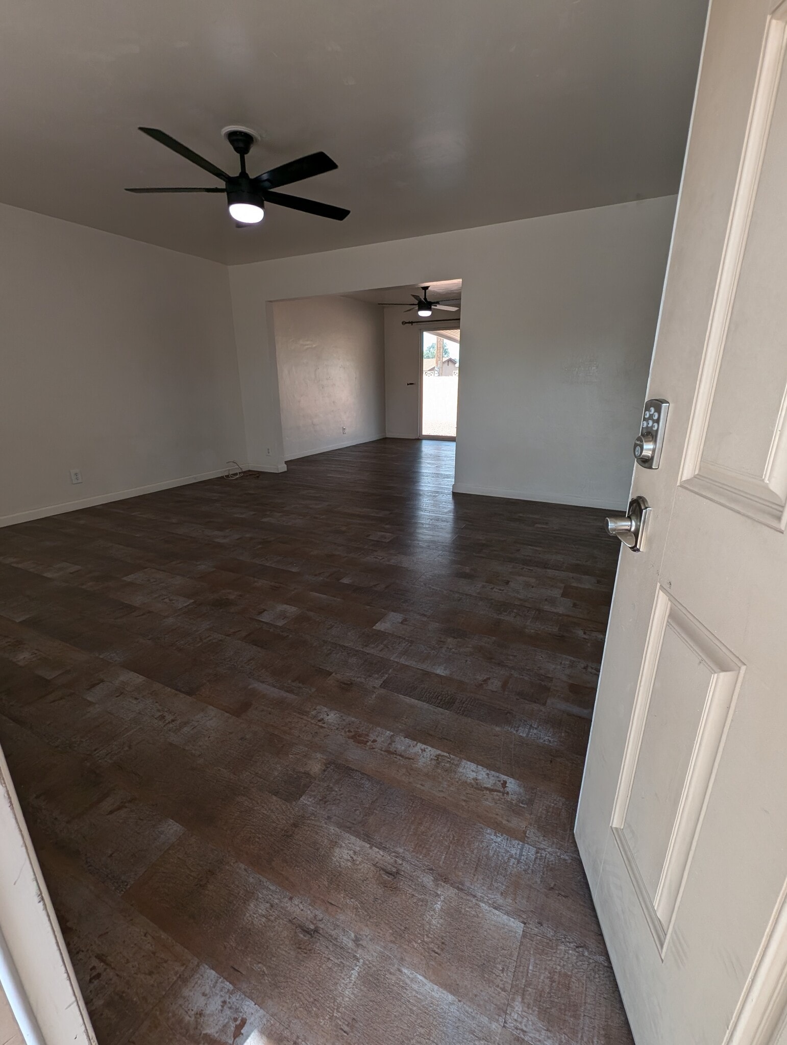 Building Photo - 1812 S Hardy Dr